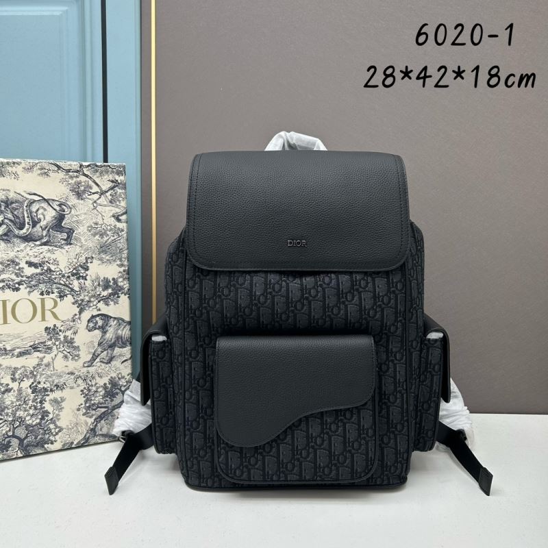 D*or backpacks